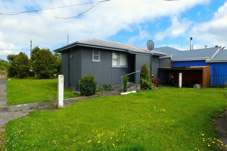 Photo of property in 87 Domett Street, Westport, 7825