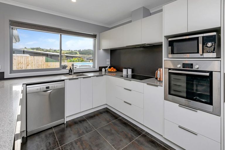 Photo of property in 5 Kaituna Lane, Te Kamo, Whangarei, 0112
