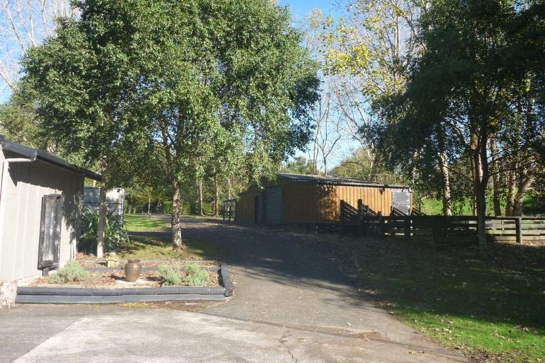 Photo of property in 273 Rimmer Road, Helensville, 0875