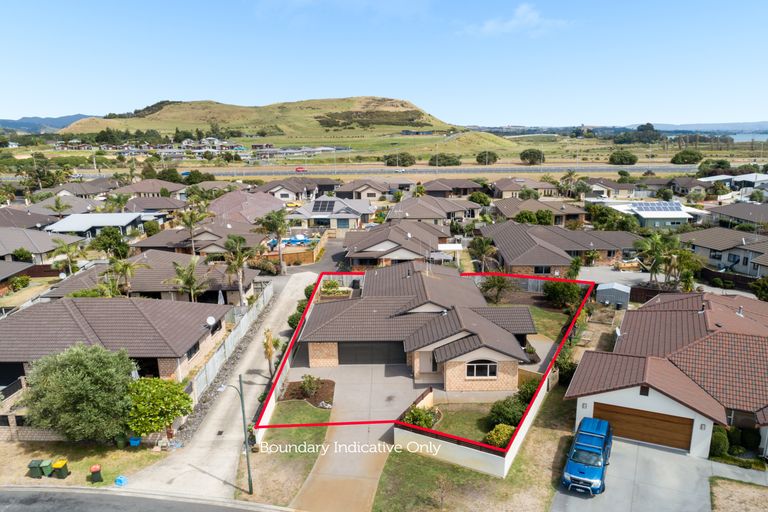 Photo of property in 19 Popata Close, Papamoa Beach, Papamoa, 3118