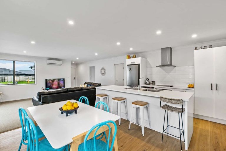 Photo of property in 20 Sabre Street, Papamoa Beach, Papamoa, 3118