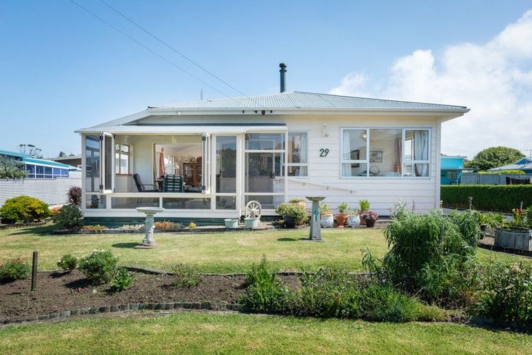 Photo of property in 29 Roretana Drive, Athenree, Katikati, 3177