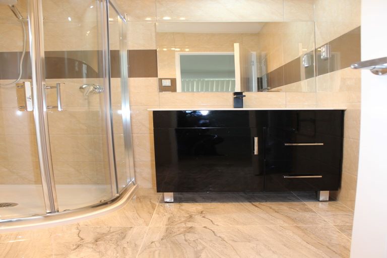 Photo of property in 52a Churchill Avenue, Manurewa, Auckland, 2102