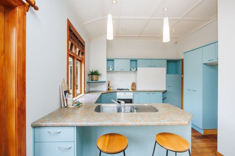 Photo of property in 63 Florence Avenue, Palmerston North, 4414