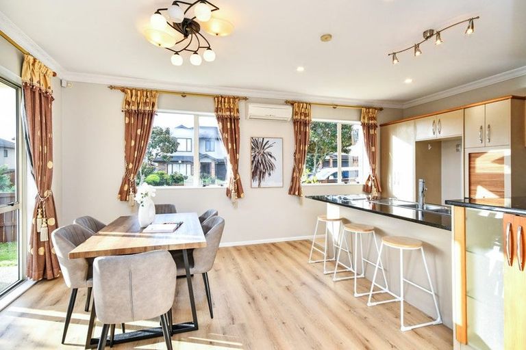 Photo of property in 12 Janway Avenue, Flat Bush, Auckland, 2016