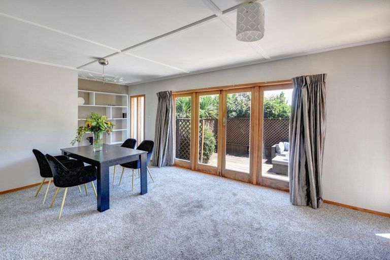 Photo of property in 28 Chisholm Place, Tainui, Dunedin, 9013