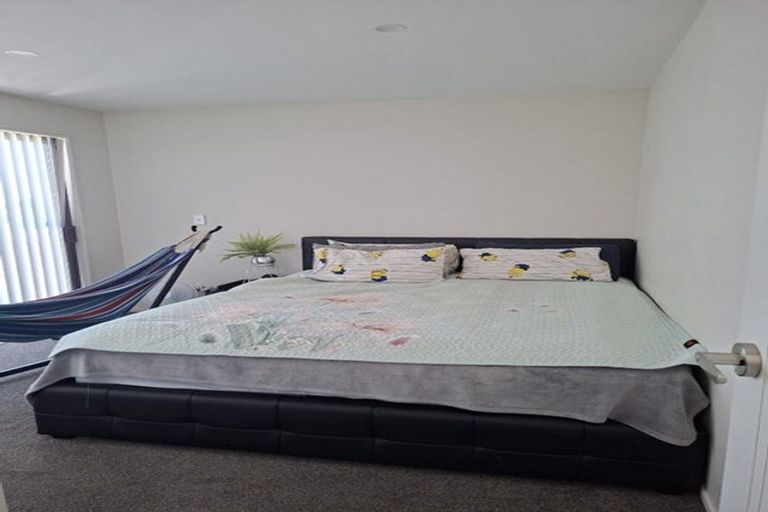 Photo of property in 20 Rorotu Avenue, Karaka, Papakura, 2113