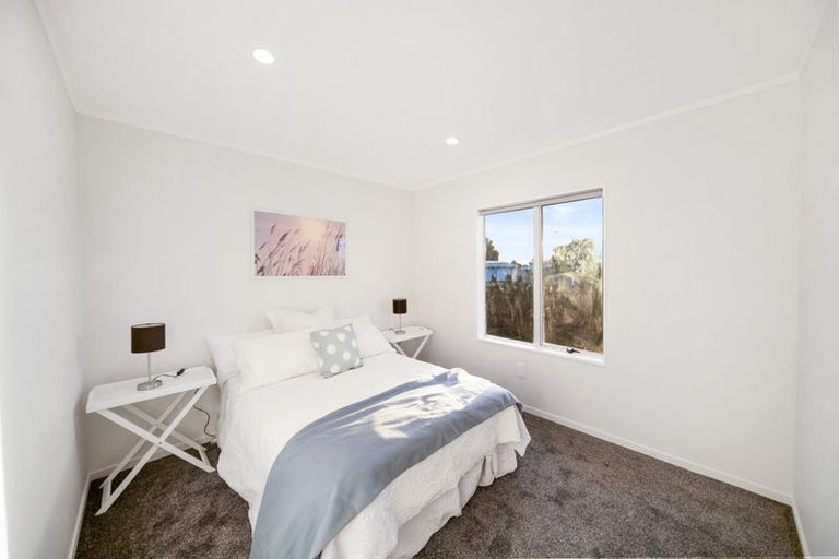 Photo of property in 38a Heathdale Crescent, Papakura, 2110