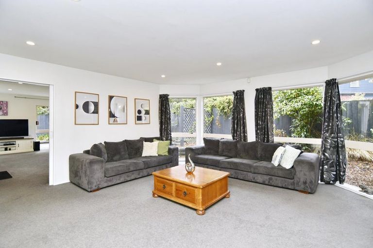 Photo of property in 9 Tangmere Place, Burwood, Christchurch, 8061