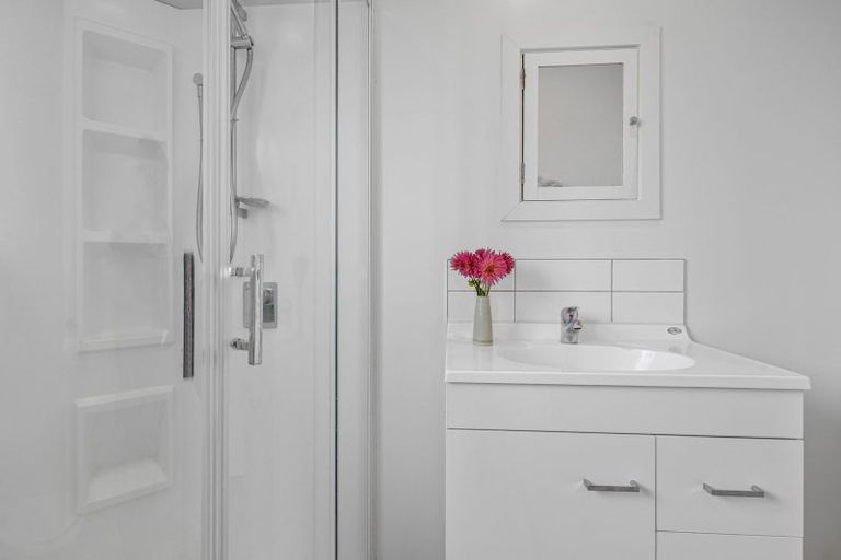 Photo of property in 4/54 Gresford Street, Edgeware, Christchurch, 8013