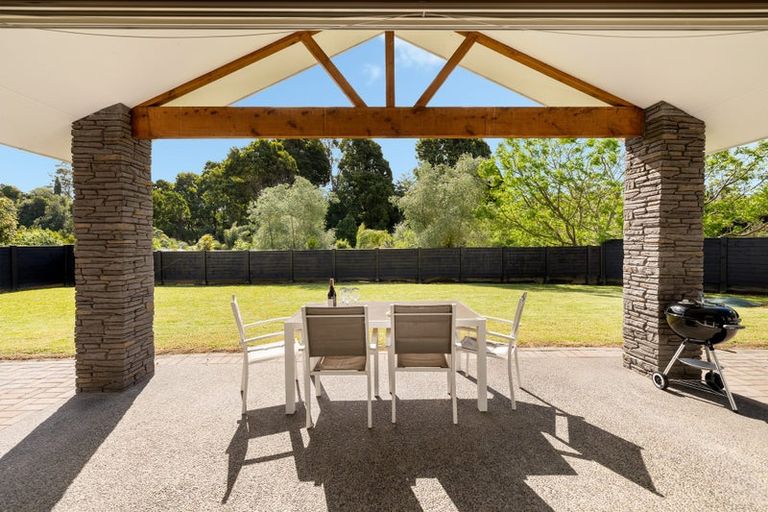 Photo of property in 40r Stonebridge Way, Pyes Pa, Tauranga, 3112