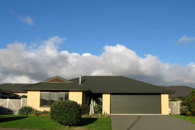 Photo of property in 96 Michael Road, Paraparaumu Beach, Paraparaumu, 5032