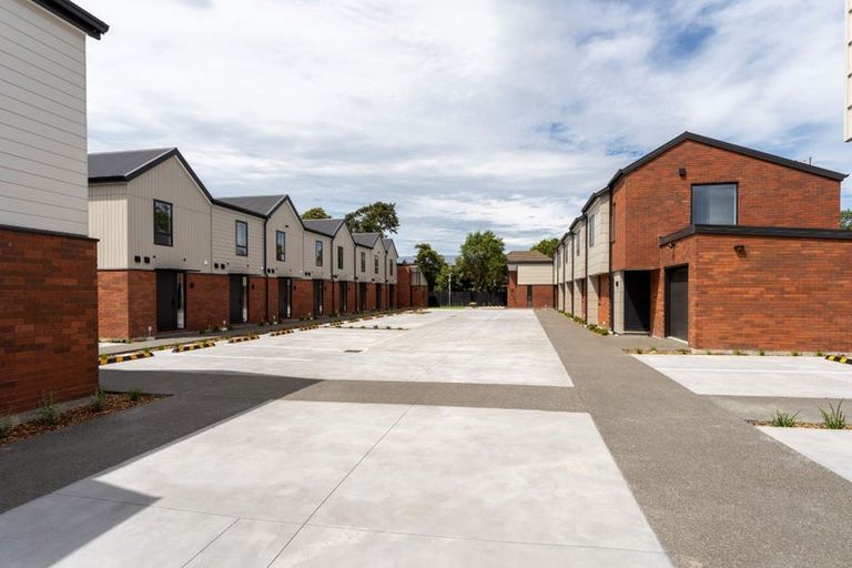 Photo of property in 2/128 Tancred Street, Linwood, Christchurch, 8062