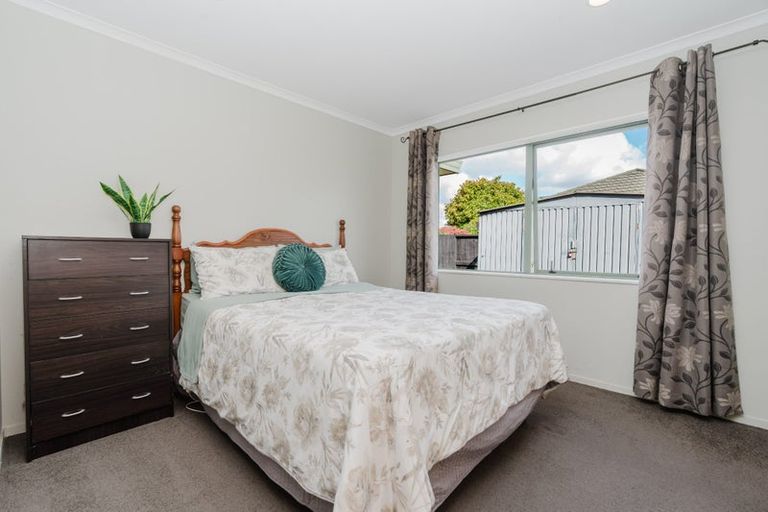 Photo of property in 5 Maahutaupeke Place, St Andrews, Hamilton, 3200