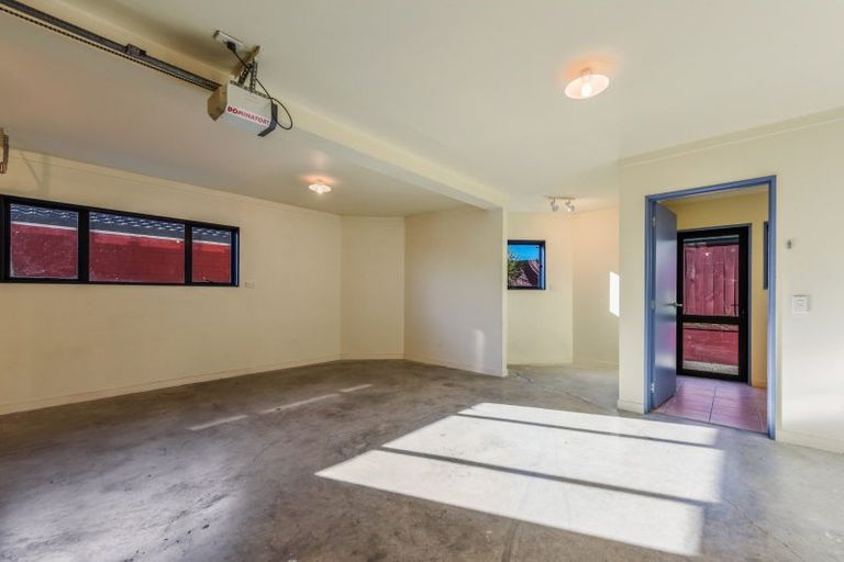 Photo of property in 6 Calamaras Street, Enner Glynn, Nelson, 7011