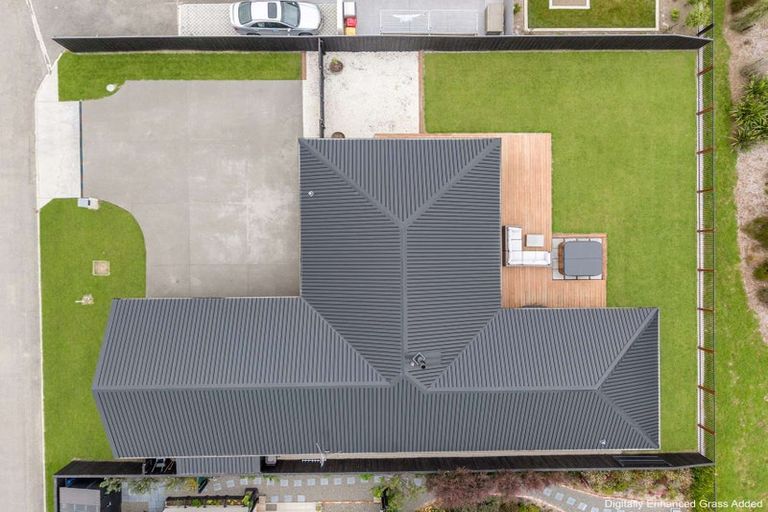 Photo of property in 2 Hunter Lane, Amberley, 7410