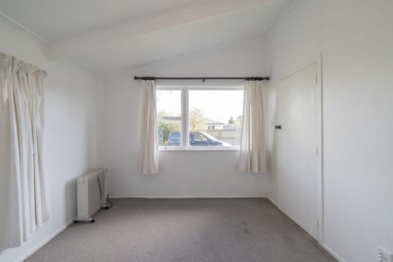 Photo of property in 22 Sundown Crescent, Melville, Hamilton, 3206