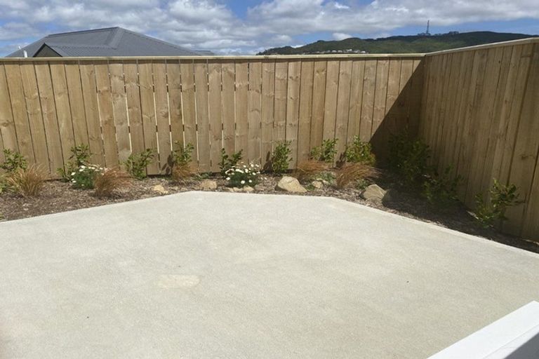 Photo of property in 52d Chesterton Street, Johnsonville, Wellington, 6037