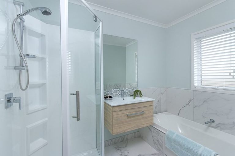 Photo of property in 27 Kingseat Road, Patumahoe, Pukekohe, 2679