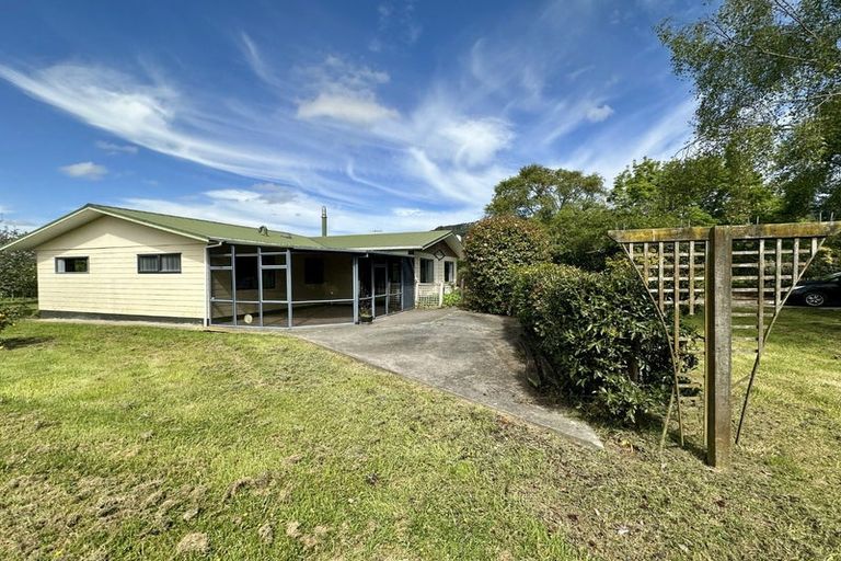 Photo of property in 291 Kuku Road East, Kuku, Levin, 5570