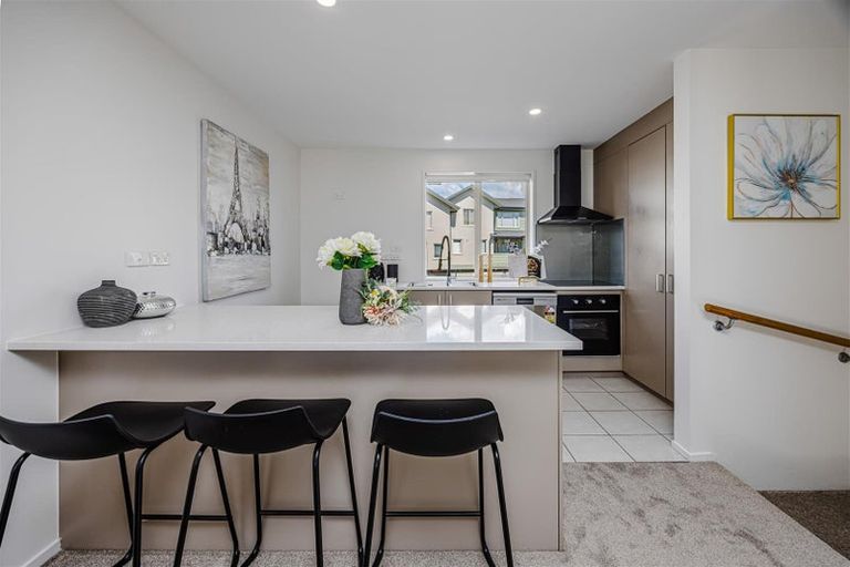 Photo of property in 55 Kirikiri Lane, East Tamaki, Auckland, 2013
