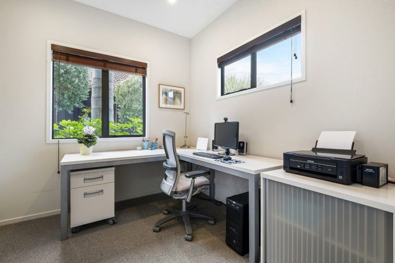 Photo of property in 23a Peter Terrace, Castor Bay, Auckland, 0620