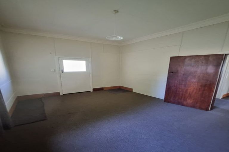 Photo of property in 10 Limbrick Street, Terrace End, Palmerston North, 4410