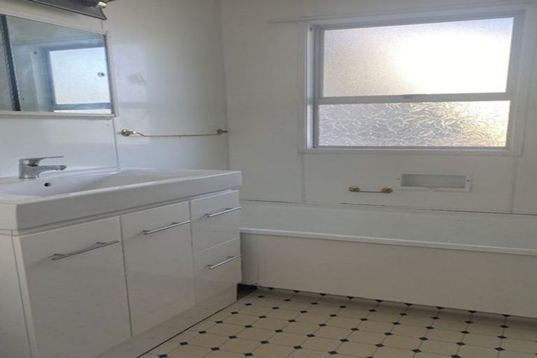 Photo of property in 1/507 Saint Aubyn Street E, Hastings, 4122