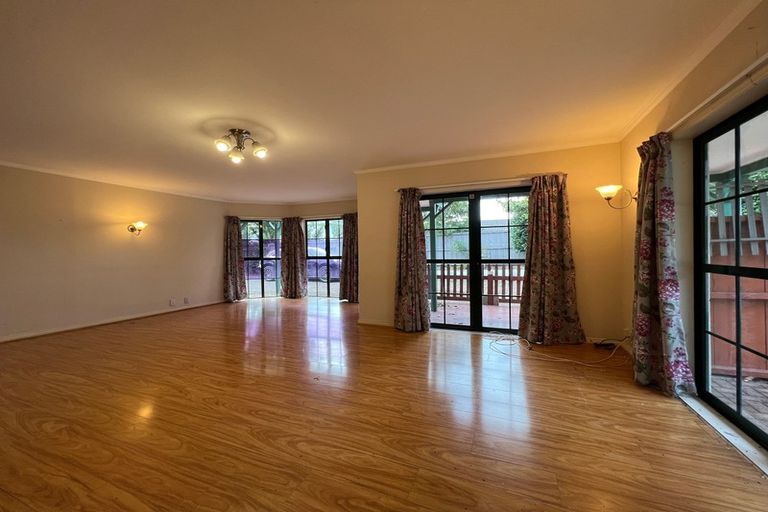 Photo of property in 2/41 Simmental Crescent, Somerville, Auckland, 2014