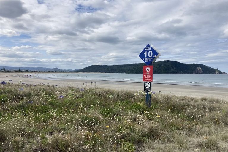 Photo of property in 609b Ocean Road, Whangamata, 3620