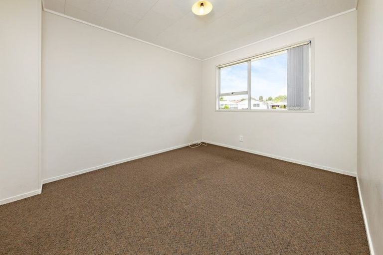 Photo of property in 68 Ferndown Avenue, Papatoetoe, Auckland, 2025
