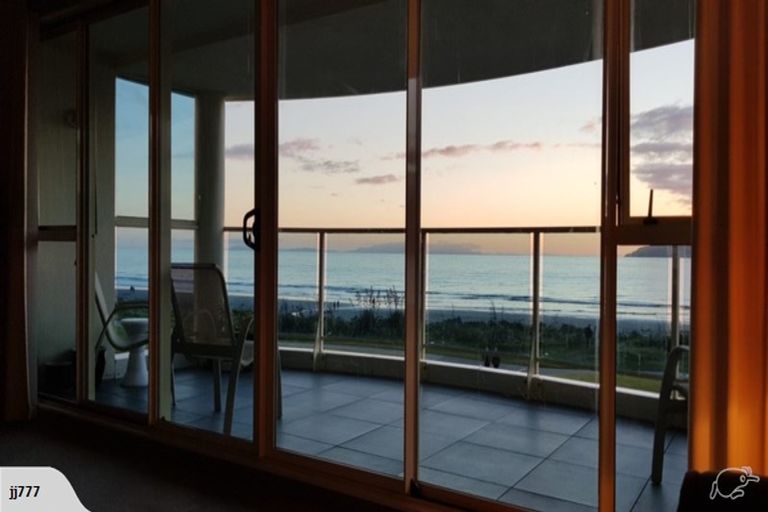 Photo of property in Ocean Apartments, 44 Marine Parade, Paraparaumu Beach, Paraparaumu, 5032