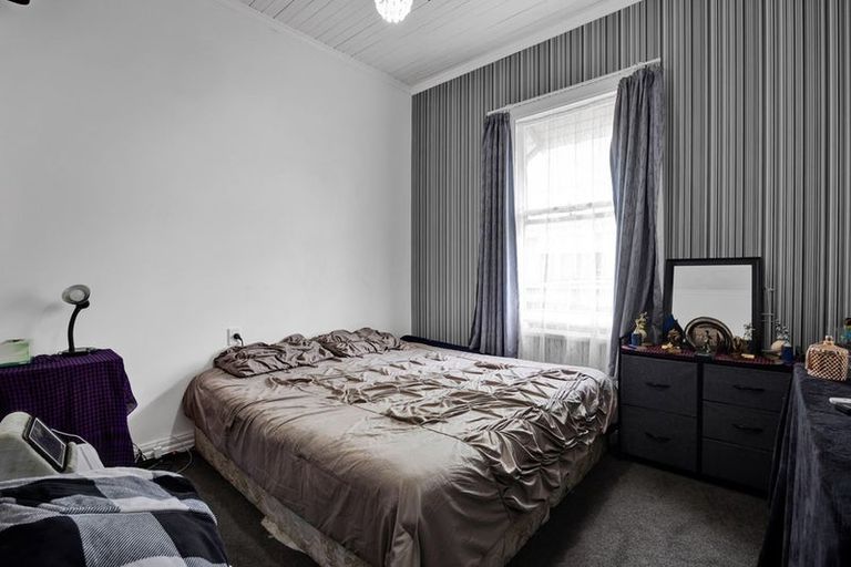 Photo of property in 278 South Road, Hawera, 4610