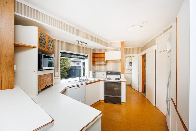 Photo of property in 21 Ilford Place, Awapuni, Palmerston North, 4412