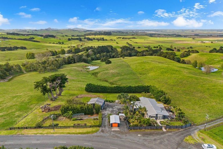 Photo of property in 152 Arapohue Road, Turiwiri, Dargaville, 0374
