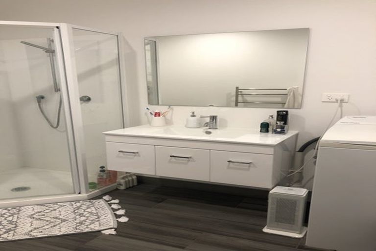 Photo of property in 9 Raymond Grace Avenue, Huapai, Kumeu, 0810