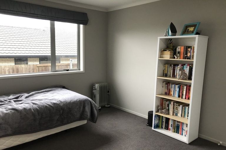 Photo of property in 12 Raddington Way, Huntington, Hamilton, 3210