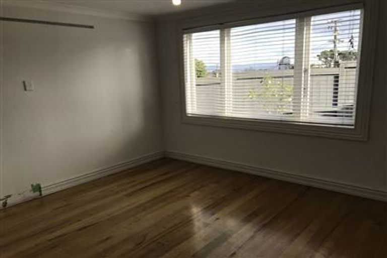 Photo of property in 193 Mokoia Road, Birkenhead, Auckland, 0626