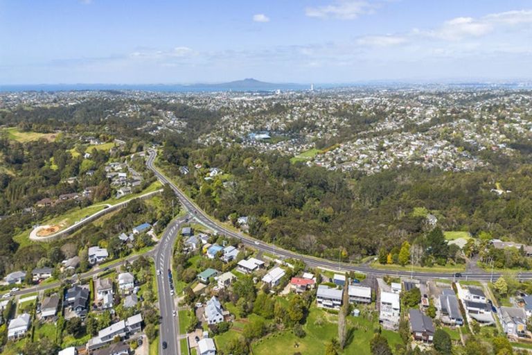 Photo of property in 230 Upper Harbour Drive, Greenhithe, Auckland, 0632