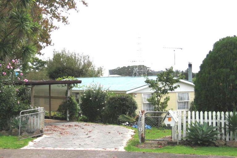 Photo of property in 26 Marewa Street, Te Atatu South, Auckland, 0610