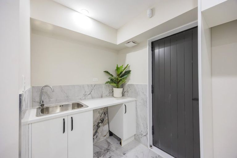 Photo of property in 7/6 Vine Street, Mangere East, Auckland, 2024