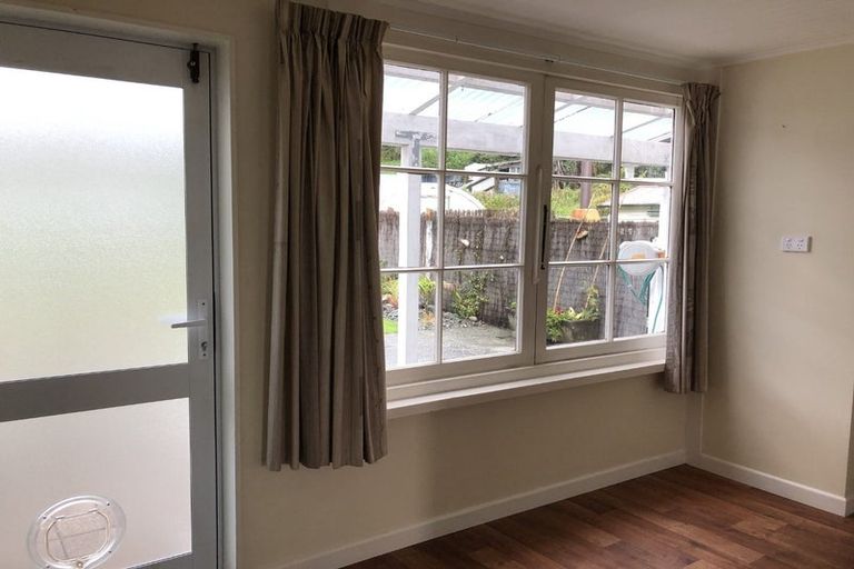 Photo of property in 97 Alexander Street, Greymouth, 7805