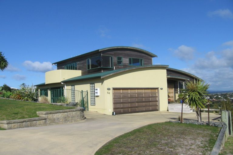 Photo of property in 64 Cullen Street, Mangawhai Heads, Mangawhai, 0505