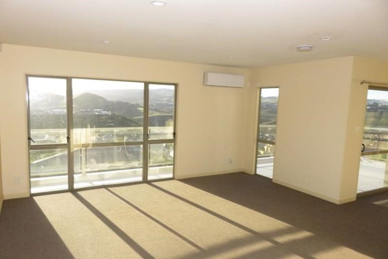 Photo of property in 36 Waverton Terrace, Churton Park, Wellington, 6037