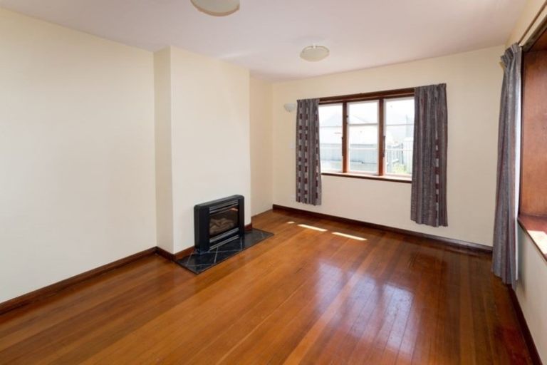 Photo of property in 17 Kerrs Road, Linwood, Christchurch, 8062