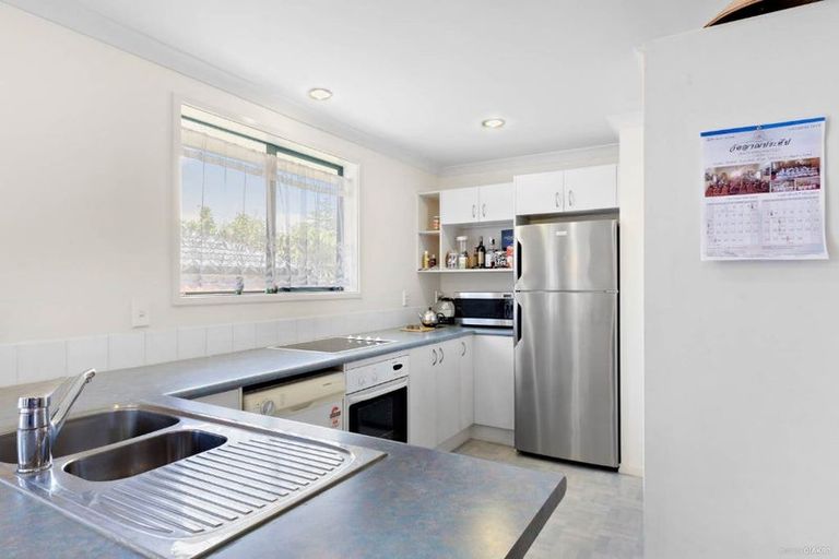 Photo of property in 9 Clover Drive, Henderson, Auckland, 0610