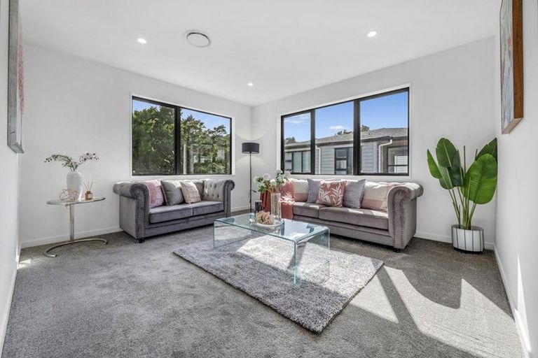 Photo of property in 8 Hing Street, Flat Bush, Auckland, 2019