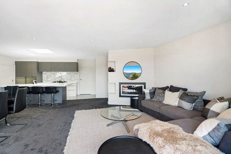 Photo of property in 19 Esk View Road, Eskdale, Napier, 4182