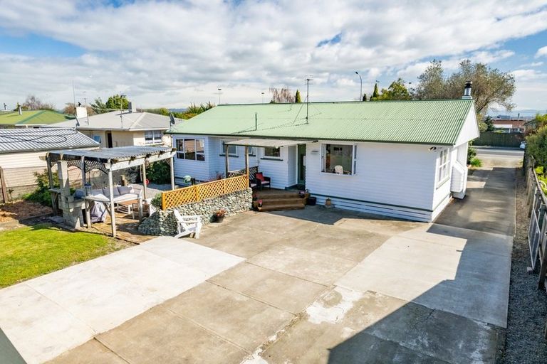 Photo of property in 39 Gladstone Road, Richmond, 7020