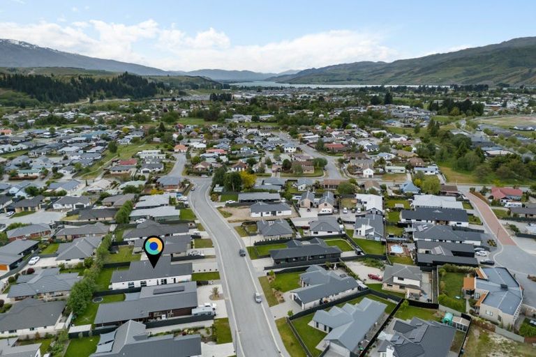 Photo of property in 16 Hosking Drive, Cromwell, 9310